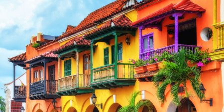 Colombia: Looking Forward/Looking Back